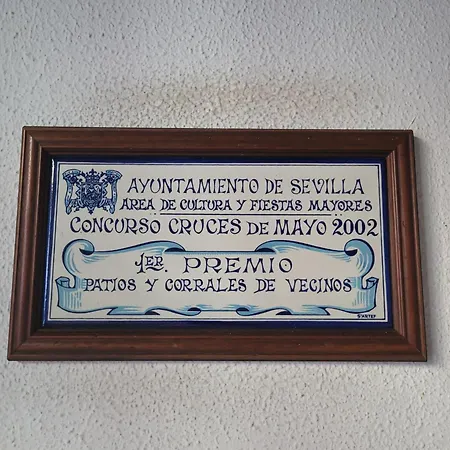 Triana Castilla Rio In Unique Building Seville Exterior photo